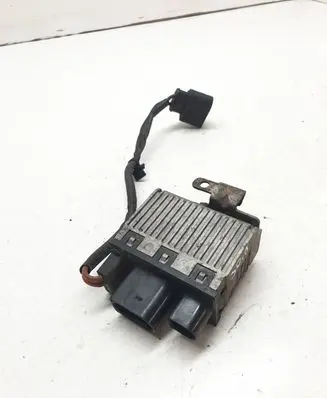 Coolant fan relay