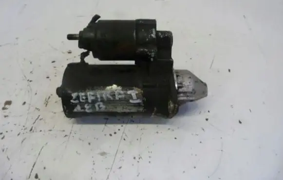 Opel Zafira A Starter motor 0001107077