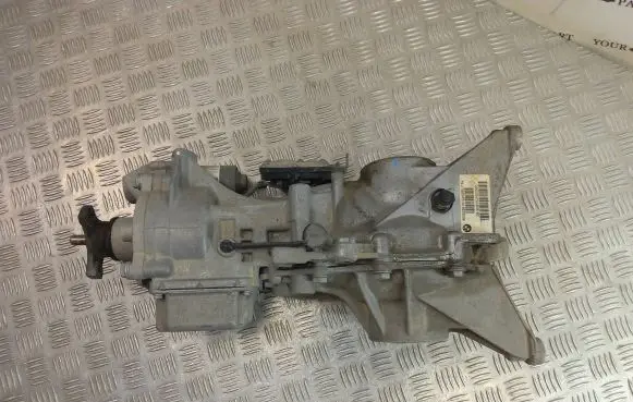 BMW X1 F48 F49 Transfer box differential control unit 8655341
