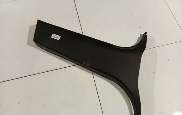 Honda Civic (B) pillar trim (top) 84121SMGE