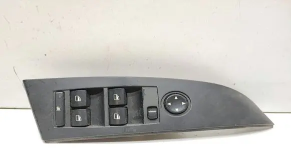 BMW 5 E60 E61 Electric window control switch 6951904