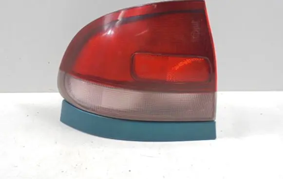 Mazda 626 Rear/tail lights 043-1392L