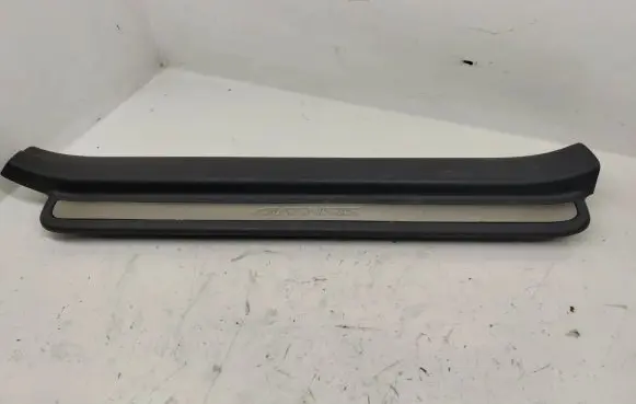 Toyota Avensis T250 Front sill trim cover 6791305040