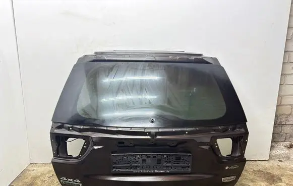 Jeep Grand Cherokee Tailgate/trunk/boot lid 