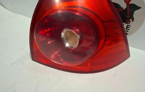 Volkswagen Golf Plus Rear/tail lights 4VFX13404AA