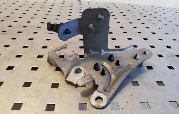 Volvo V40 Cross country Other engine bay part 31296363