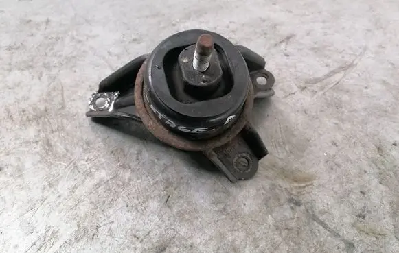 KIA Sportage Engine mount bracket