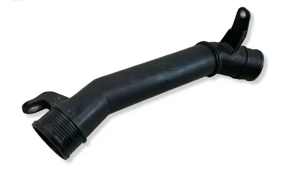 Volvo XC40 Intercooler hose/pipe 32222147