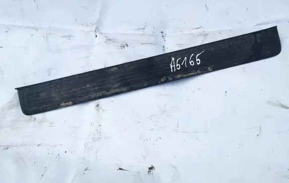 Rear sill trim cover