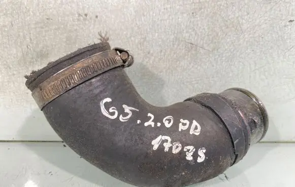 Volkswagen Golf V Intercooler hose/pipe