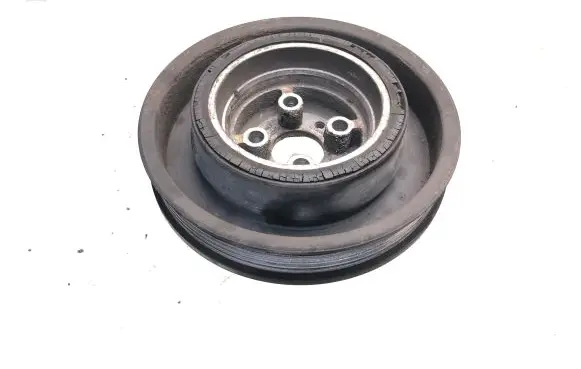 Volkswagen PASSAT B4 Crankshaft pulley 028105243R