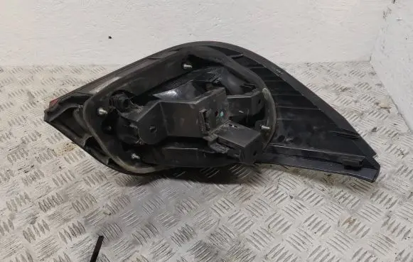 BMW 5 E60 E61 Rear/tail lights 6910767