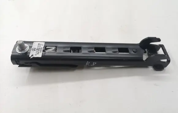Mercedes-Benz E W212 Seat belt adjustment motor A2128600088 606865700D