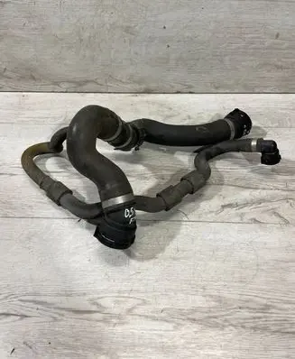 BMW 4 F32 F33 Engine coolant pipe/hose 8616552