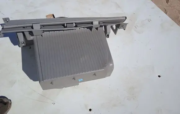 Renault Kangoo II Glove box set 8200451645