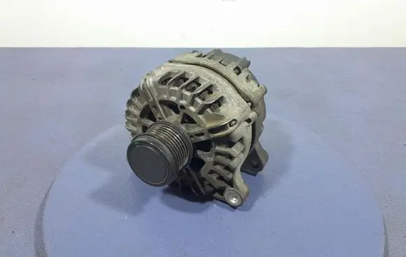Peugeot Partner Generator/alternator 9810525380