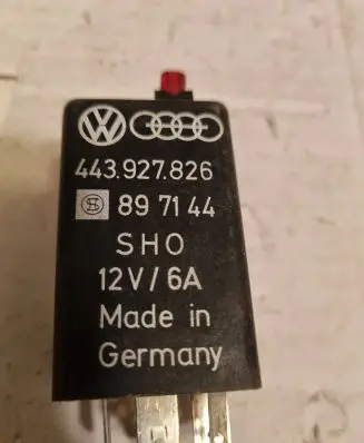 Audi A6 S6 C5 4B Other relay 443927826 897144