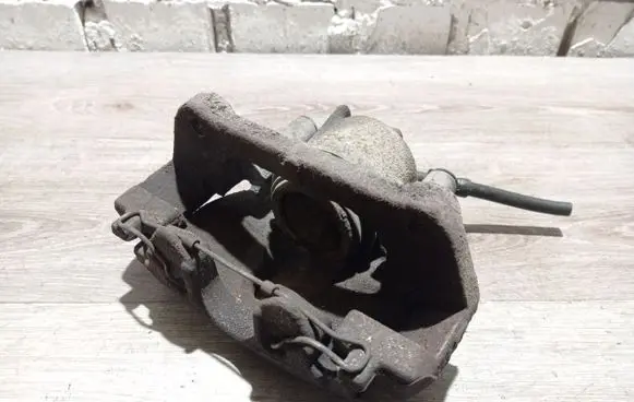 Volvo S60 Front brake caliper
