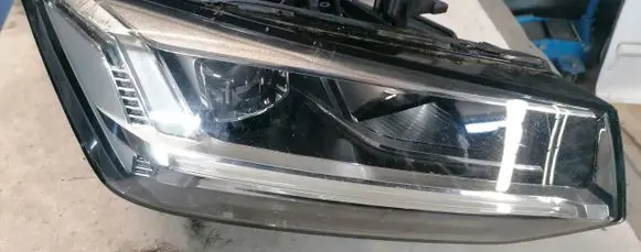 Audi Q2 - Headlight/headlamp 7PP941572AC