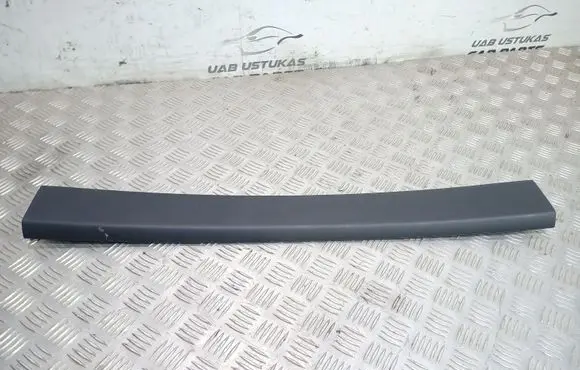 BMW 5 E60 E61 Other trunk/boot trim element 7061399
