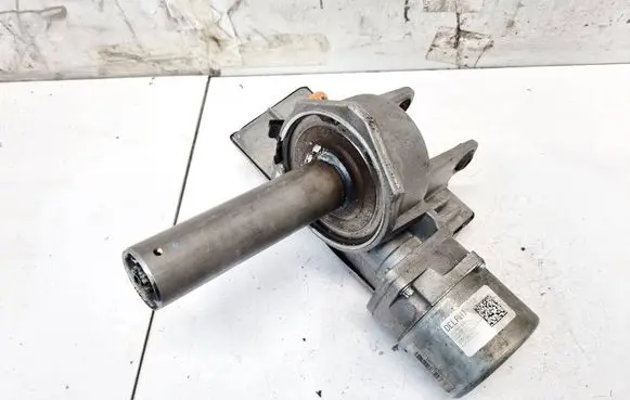 Opel Corsa D Power steering pump 26117867 X734501771