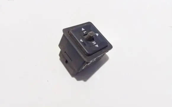 Mitsubishi Colt Wing mirror switch