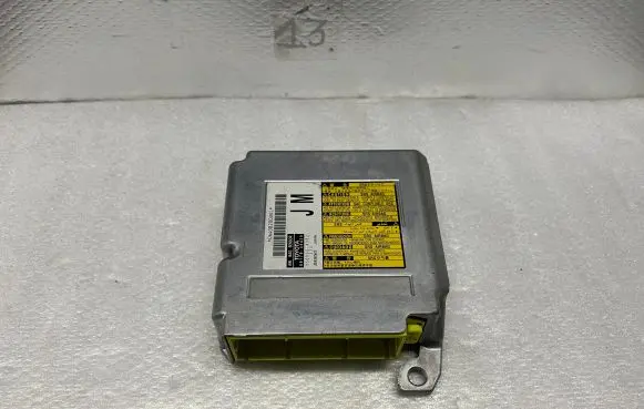 Lexus RX 450H Airbag control unit/module 8917048A20