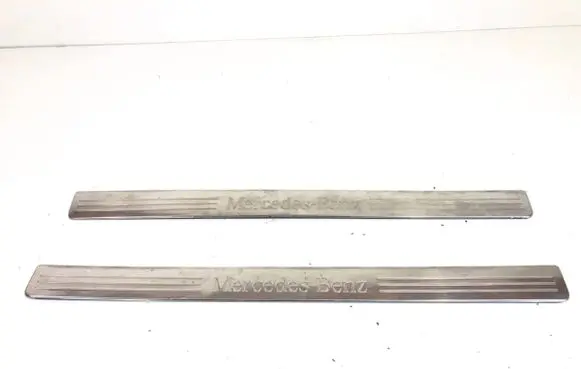Mercedes-Benz GLK (X204) Other exterior part A2046800135