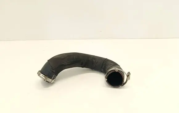 Intercooler hose/pipe