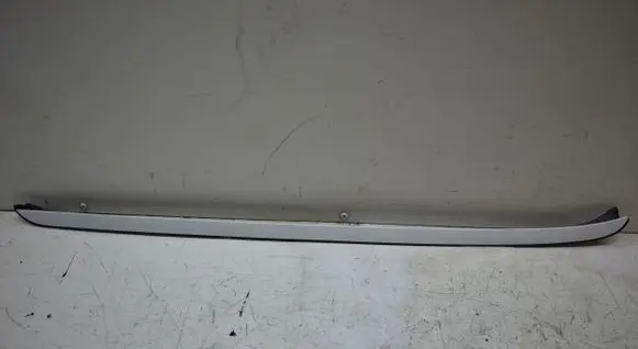Windshield trim