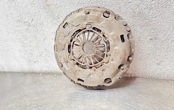 Opel Zafira B Pressure plate F2600