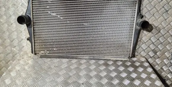 Volvo S60 Intercooler radiator 8649471A 01010531