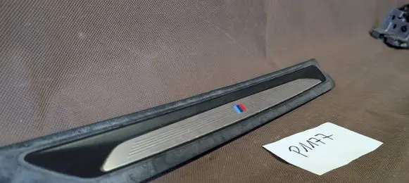 BMW 1 F20 F21 Front sill trim cover 8051037