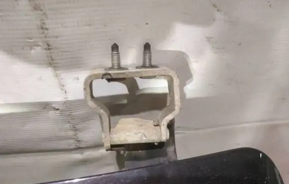 Audi A4 S4 B6 8E 8H Tailgate/trunk/boot hinge