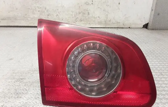Volkswagen PASSAT B6 Tailgate rear/tail lights 3C9945093