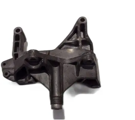 Audi Q7 4M Engine mounting bracket 