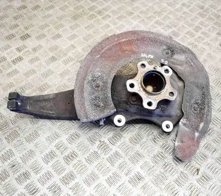 BMW 7 G11 G12 Front wheel hub