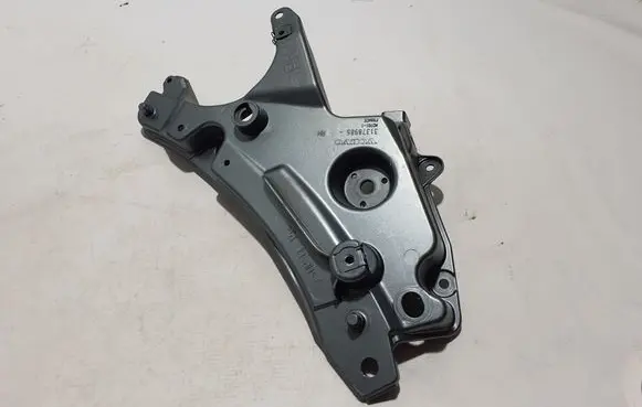 Volvo S90, V90 Fender mounting bracket 31378985