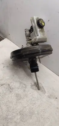 Volkswagen PASSAT B8 Brake booster 5Q1614105CG