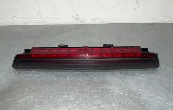 BMW 5 F10 F11 Third/center stoplight 7230799 7230801