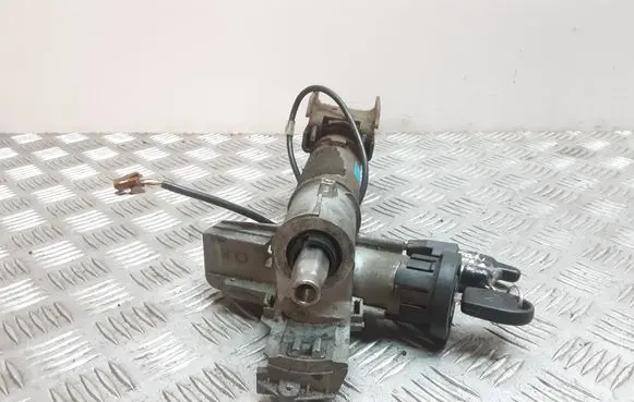 Volkswagen Sharan Ignition lock P012106