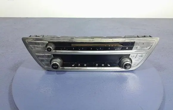 Audi A4 S4 B7 8E 8H Climate control unit 7947842