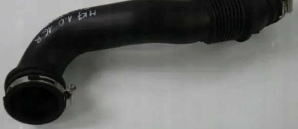 Ford Fiesta Engine coolant pipe/hose 3246682