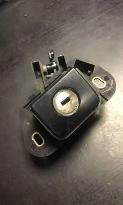 Opel Vectra B Tailgate/trunk/boot lock/catch/latch