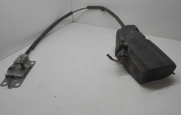 Audi A8 S8 D3 4E Tailgate/trunk/boot lock/catch/latch 4E0827383C