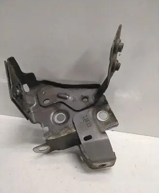 Renault Megane III Fender mounting bracket 6256002e