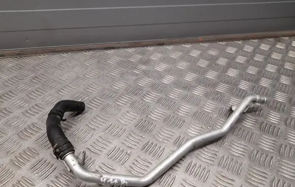Audi Q7 4M Engine coolant pipe/hose 4M0121485M 4M0121449BG