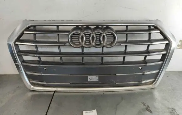 Audi Q5 SQ5 Front bumper upper radiator grill 80A853651C