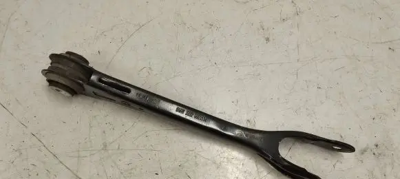 BMW 7 G11 G12 Rear control arm 6861114