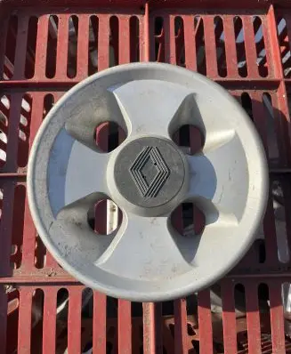 Renault Laguna I Original wheel cap 7700704345